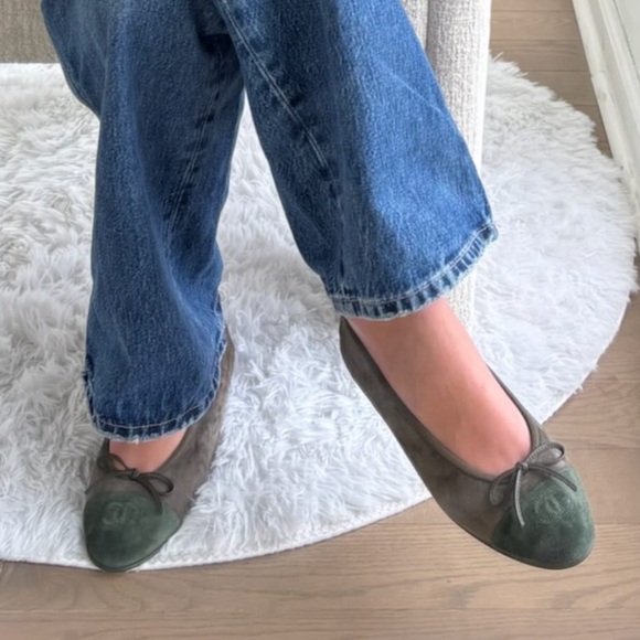 Chanel 2025 Suede Ballet Flats - Picture 8 of 8